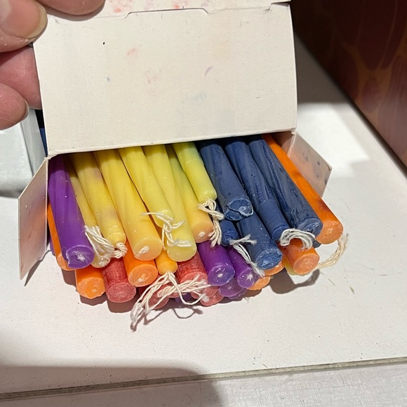 NIB Chanukah Candles - Multicolored, spiral design, box of 44 - Picture 4 of 6